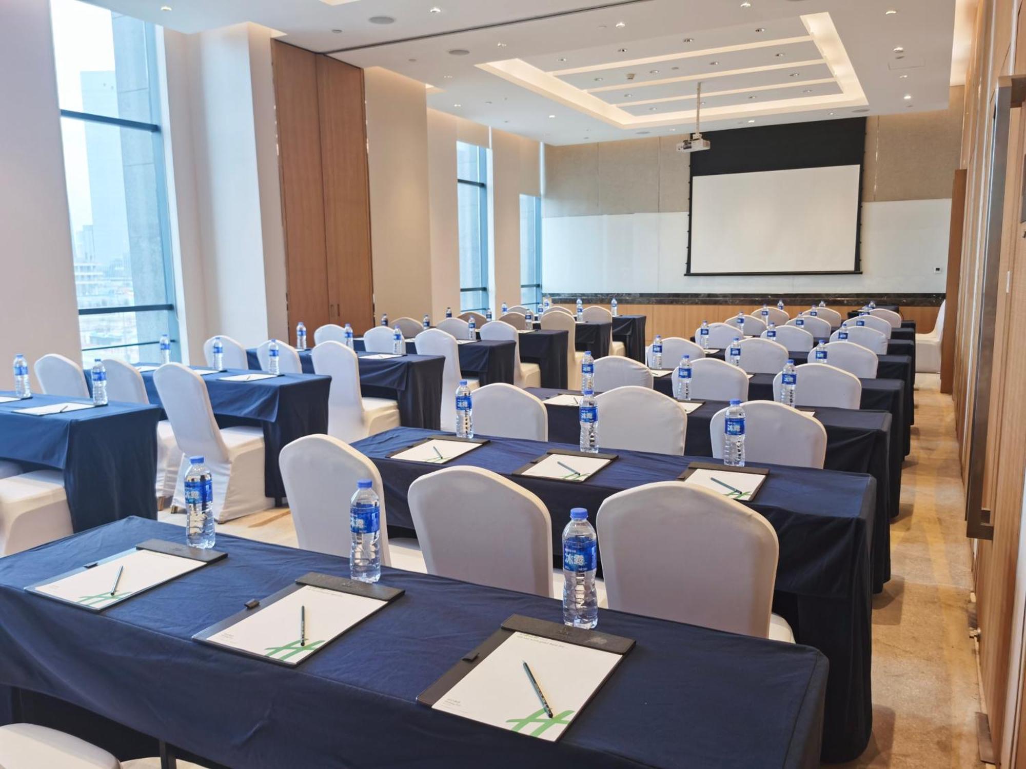 Holiday Inn Chengdu Qinhuang By Ihg Zewnętrze zdjęcie