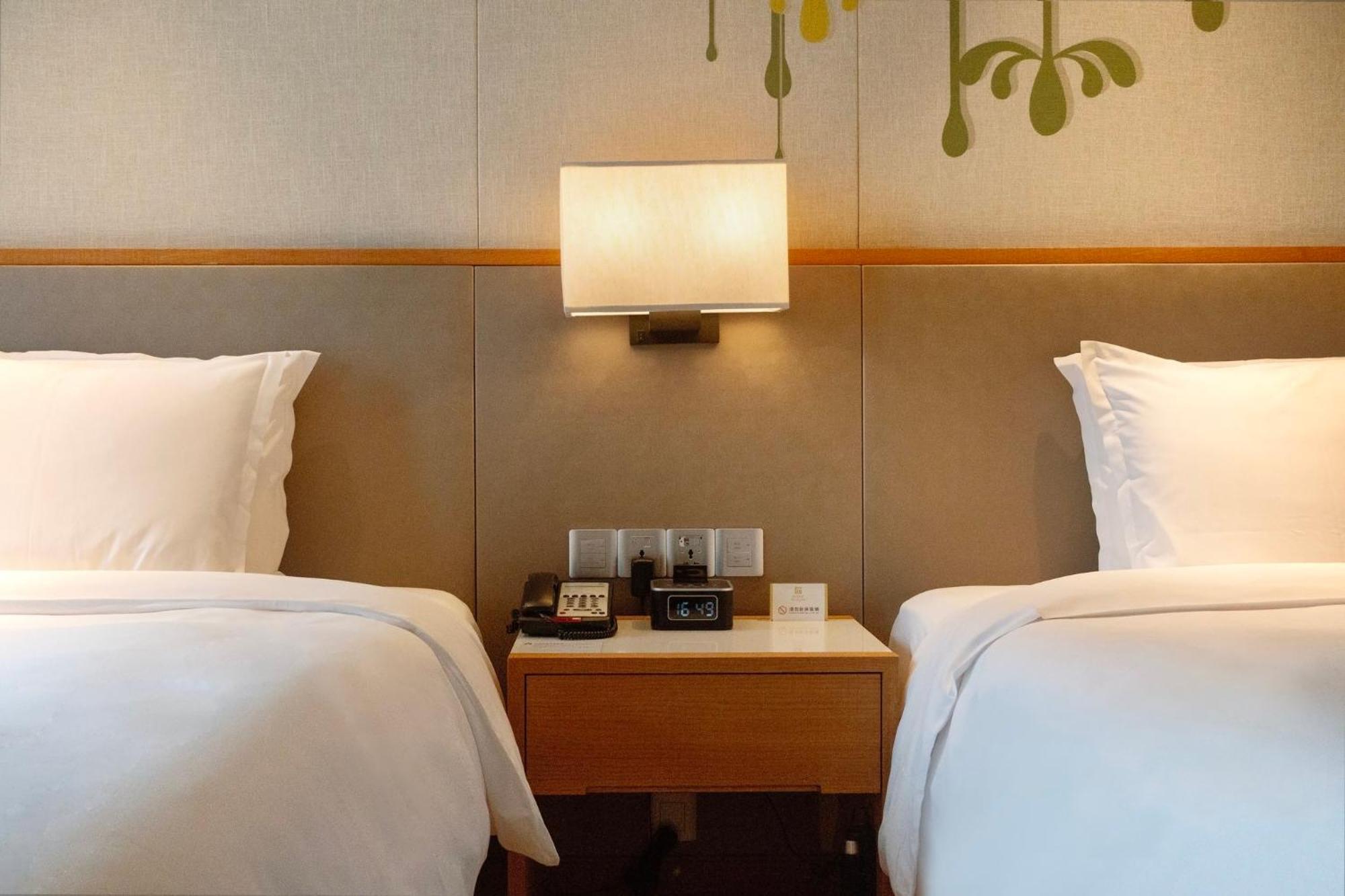 Holiday Inn Chengdu Qinhuang By Ihg Zewnętrze zdjęcie