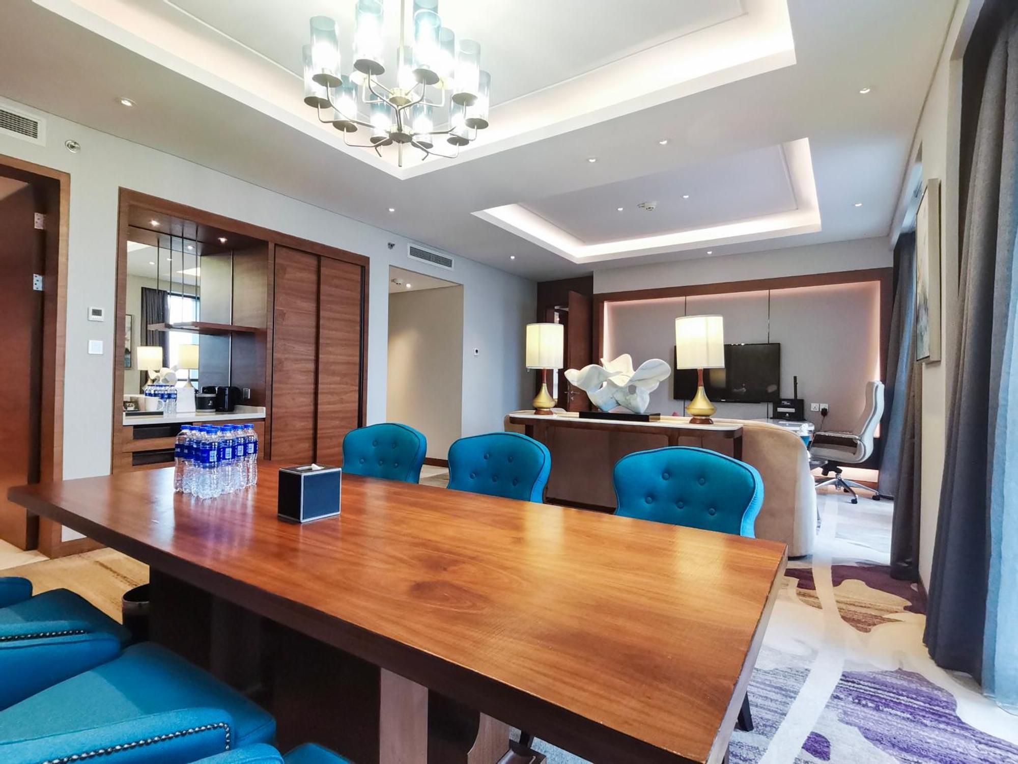 Holiday Inn Chengdu Qinhuang By Ihg Zewnętrze zdjęcie